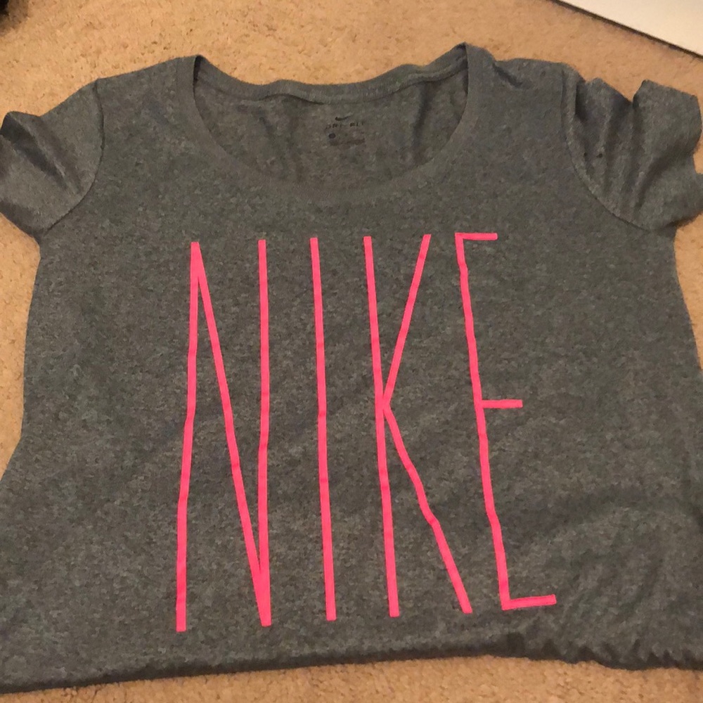 Grey Nike t shirt with pink